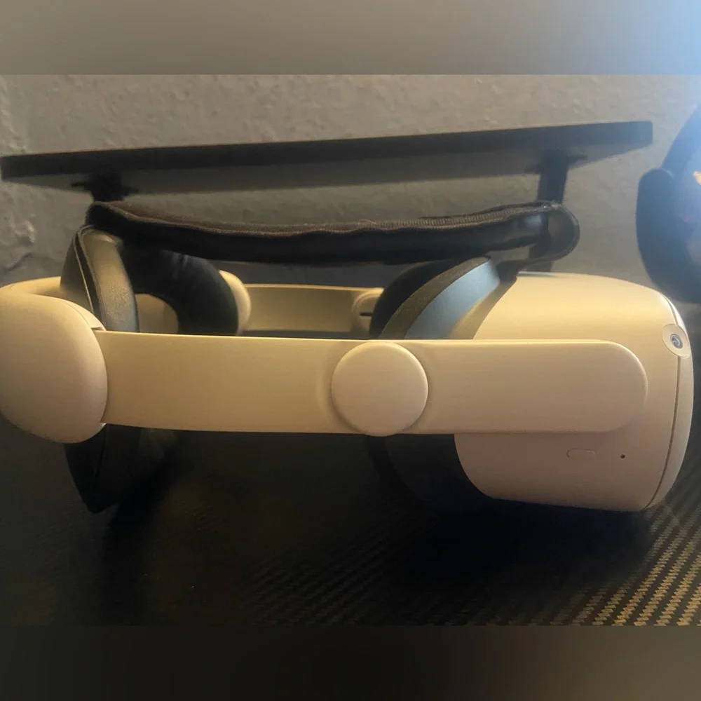 Oculus Quest - 2